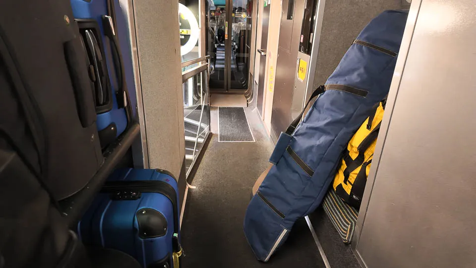 Snowboards on TGV