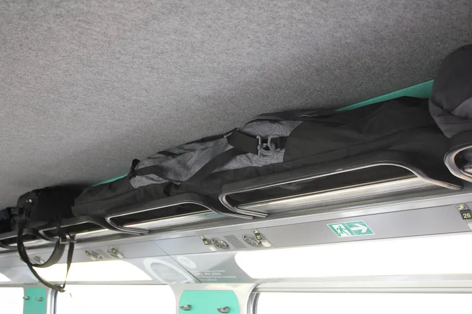 Snowboard on TGV