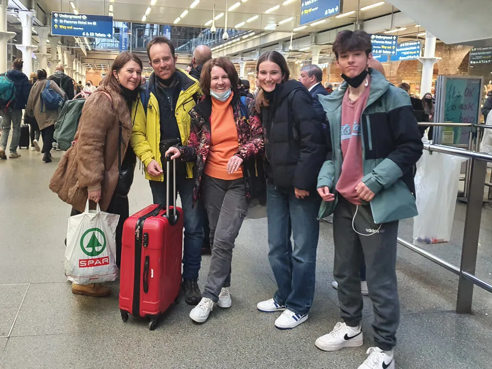 Travelski Express Review - Alan, Katrina and Marie-Claire